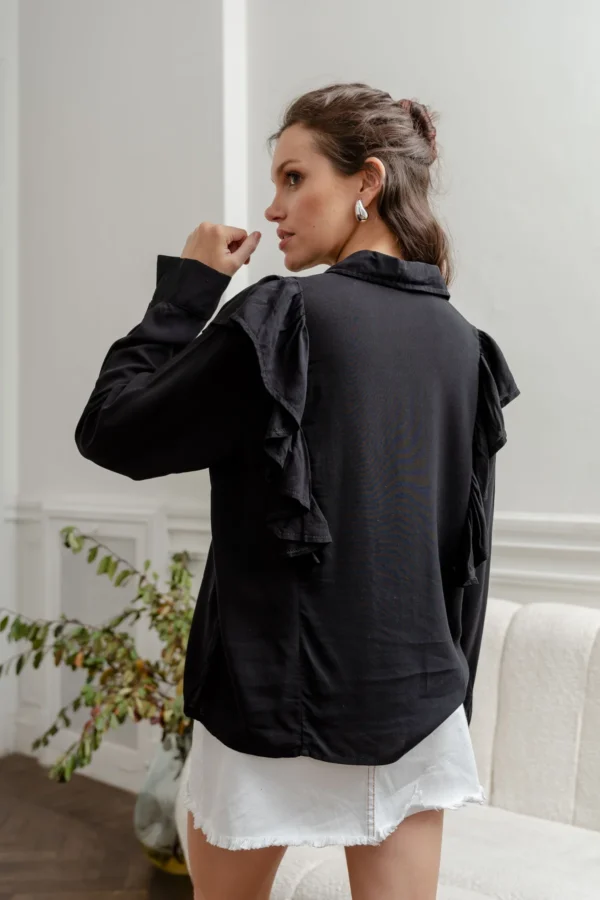 CAMISA CON STRASS EN VOLADO - Imagen 2