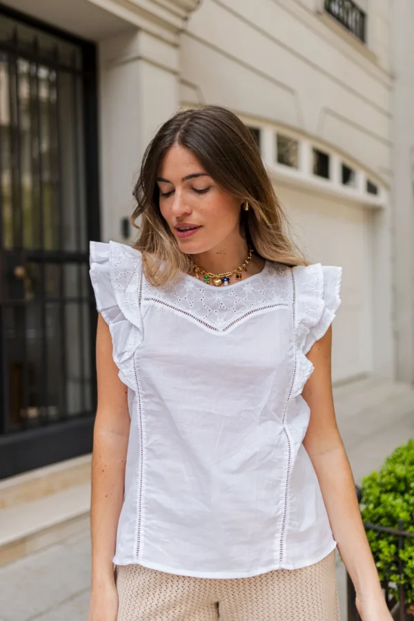 BLUSA DOBLE VOLADO ESCOTE V TRASERO