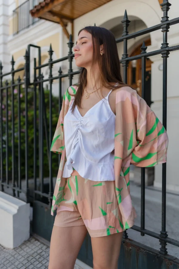 KIMONO CORTO ESTAMPADO HOJAS - Imagen 3