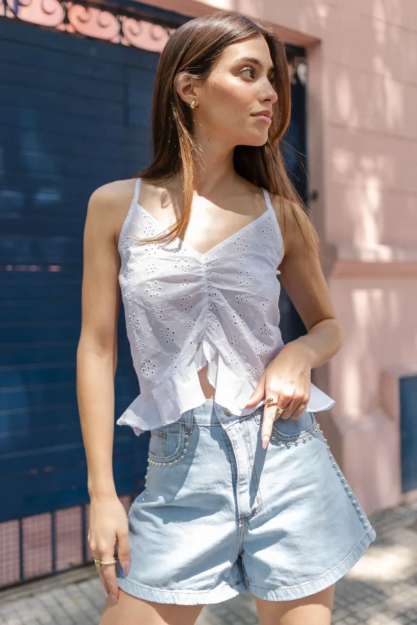MUSCULOSA CON FRUNCE Y VOLADO - Imagen 3