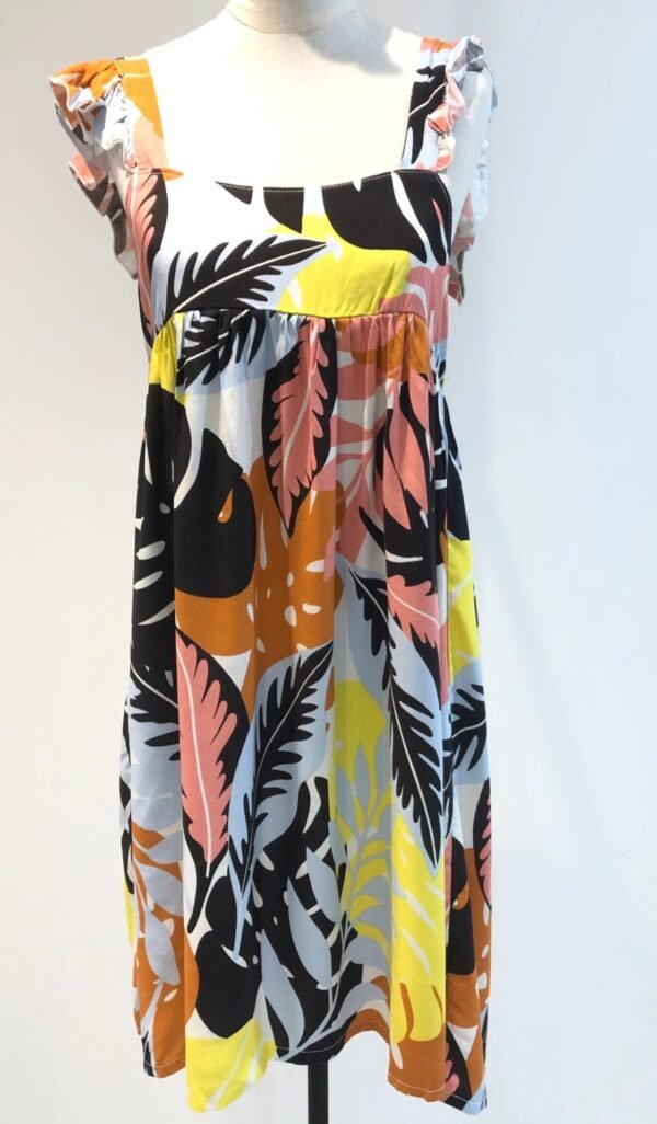 VESTIDO CON VOLADO EN BRETEL