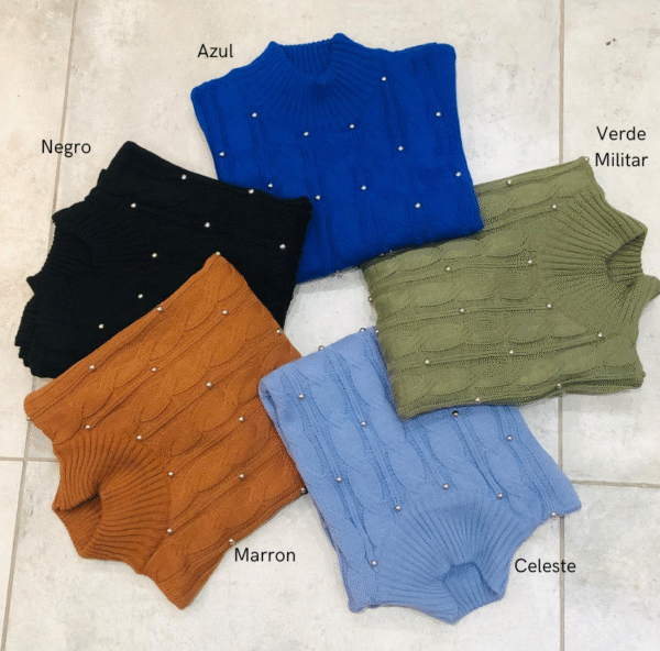 SWEATER MEDIA POLERA CON TACHAS SALPICADAS - Imagen 5