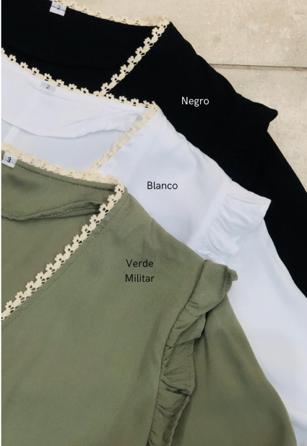 BLUSA ABOTONADA CON PUNTILLA - Imagen 5