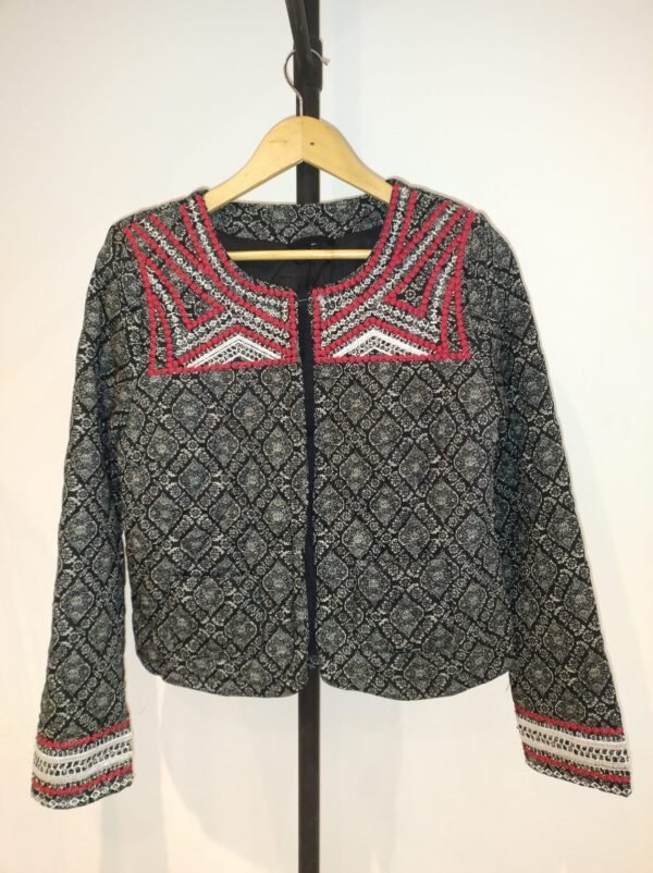 CHAQUETA CON BORDADO - Imagen 3